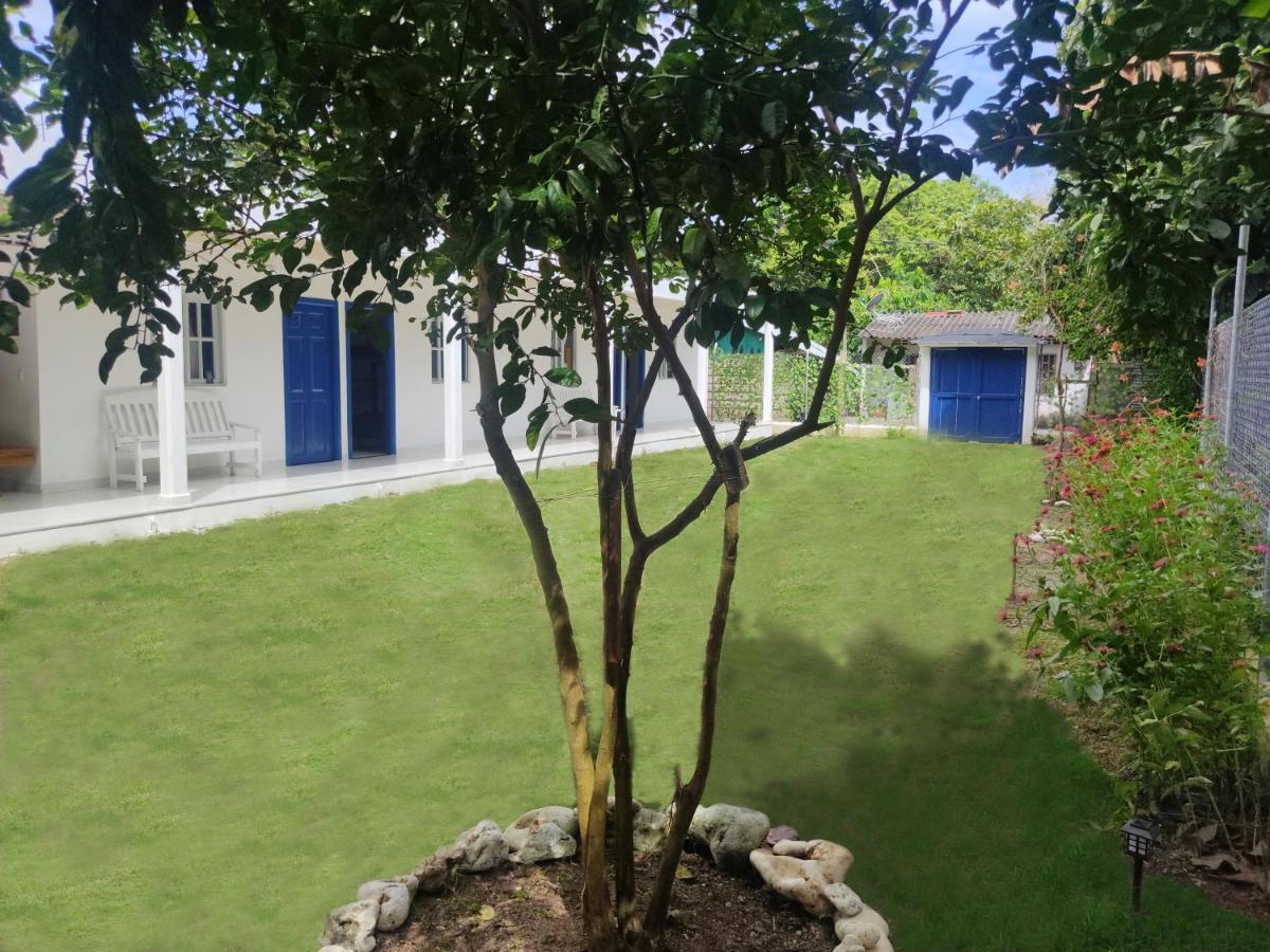 Puerta Azul Capurgana Hotel ภายนอก รูปภาพ
