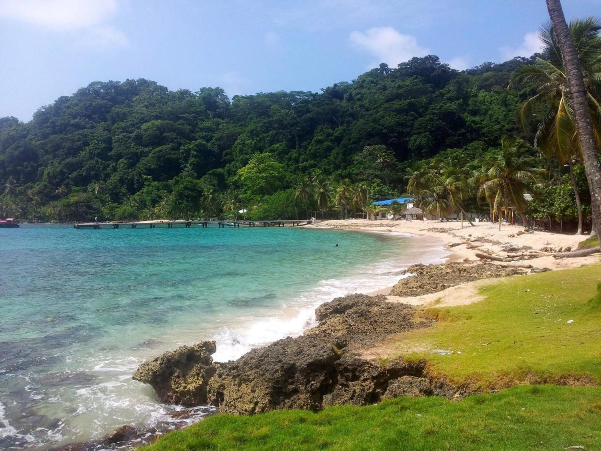 Puerta Azul Capurgana Hotel ภายนอก รูปภาพ